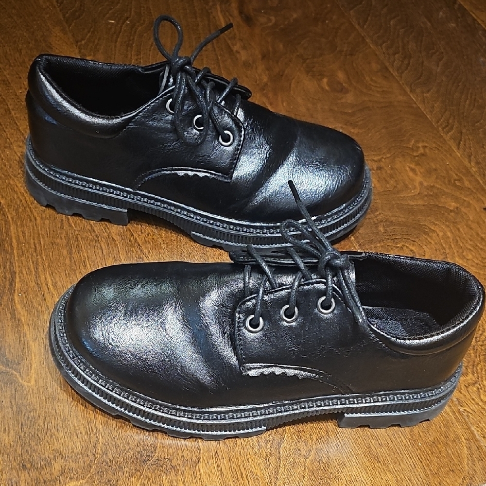 Classic Black Men's Shoes